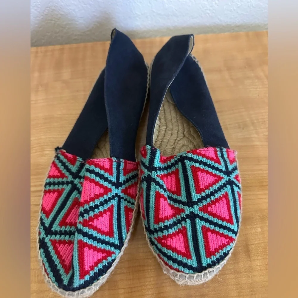 Manebi Suede and Canvas Embroidered Espadrilles in Blue and Pink - Size 41/11
